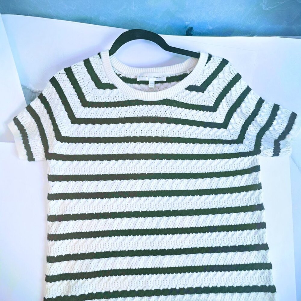 Chelsea & Theodore Jr XL Knit Stripe Short Sleeve Sweater White Black Pullover